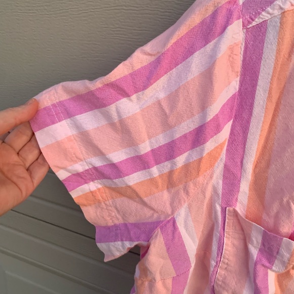 terra & sky 🌷 1X size women short sleeve blouse - Picture 4 of 6